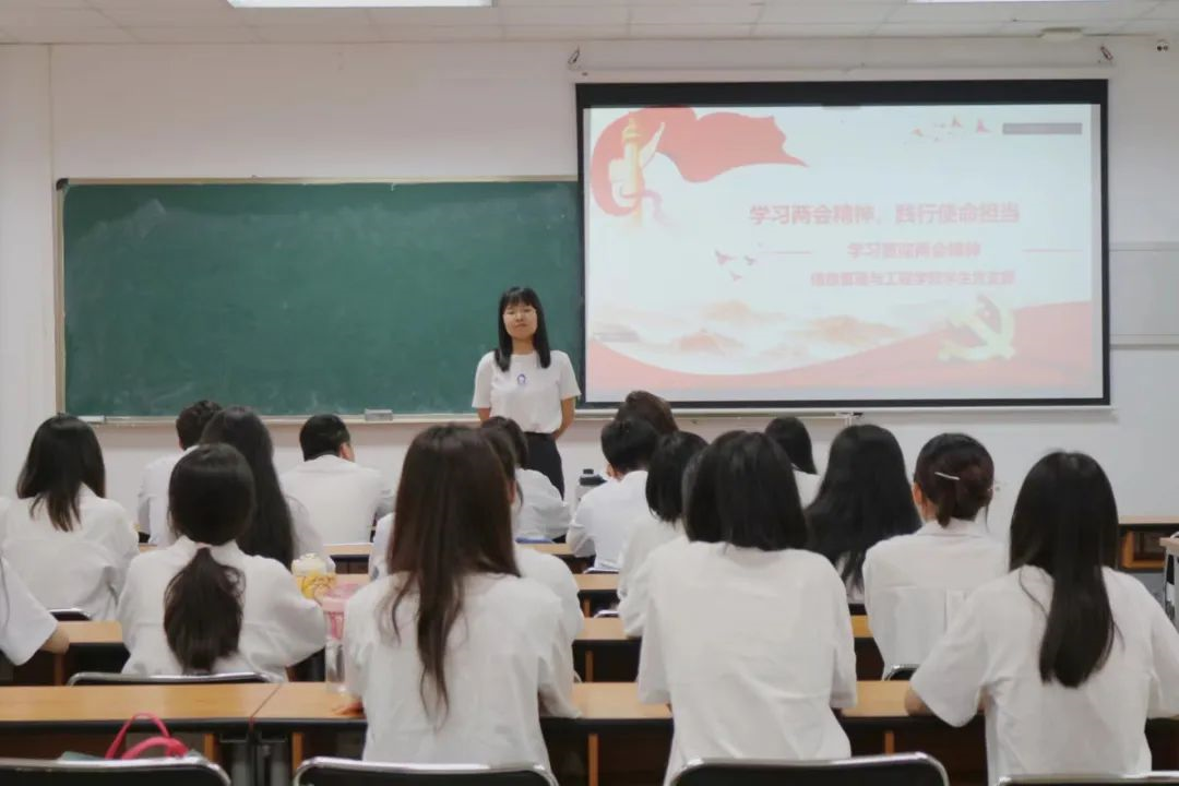 9ead5b3fea6e4919bf7c886731621f21.png 9ead5b3fea6e4919bf7c886731621f21.png