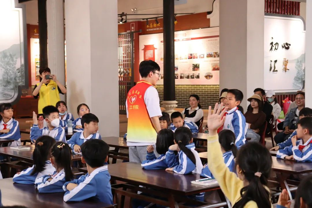 c31167f9357c4f3495cb48500f43b9c3.png c31167f9357c4f3495cb48500f43b9c3.png