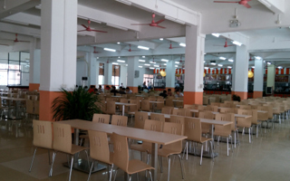 学一饭堂重新出发，今天你试过了吗？