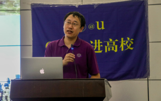 CCF走进beat365中文唯一官网，助力东软学子专业发展