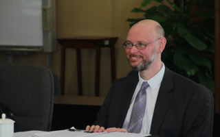 英国创意艺术大学代表来访我院洽谈合作