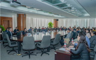 教育部评估专家李景芝教授应邀来beat365作专题讲座