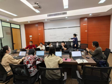 “人工智能赋能教学创新”主题技能培训活动圆满举行