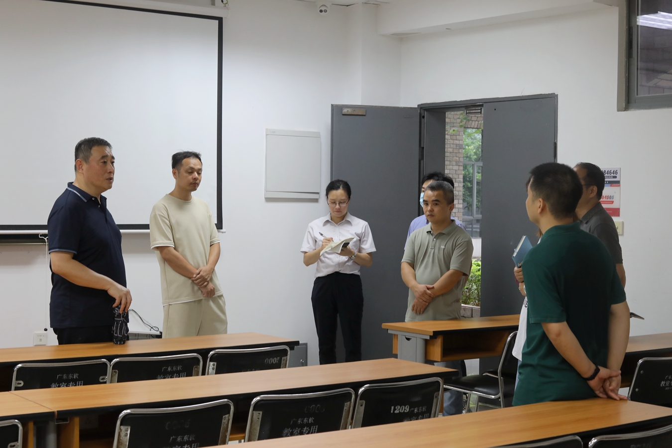 95a9d4796b8c4ceda3f591e642eefe48.jpg 95a9d4796b8c4ceda3f591e642eefe48.jpg