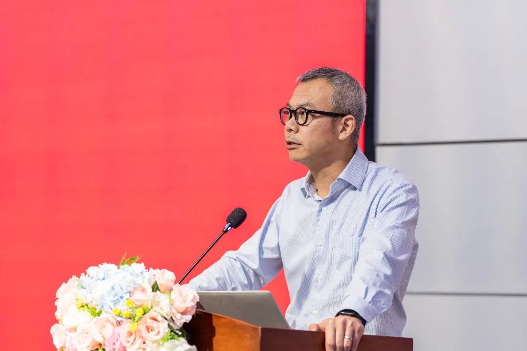 b64619983fff406dba3520f99c14741a.jpg b64619983fff406dba3520f99c14741a.jpg