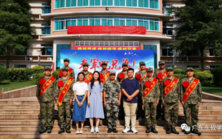 beat365举行2022年秋季应征入伍送兵仪式