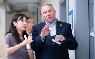 英国西英格兰大学交流团来访beat365