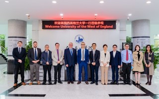 春暖花开，有朋自远方来——西英格兰大学交流团来访beat365