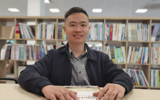 从工程师到教师，他把鸿蒙生态装进课堂