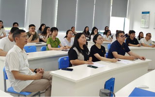 计算机学院教工党支部开展深入贯彻中央八项规定精神学习教育专题会