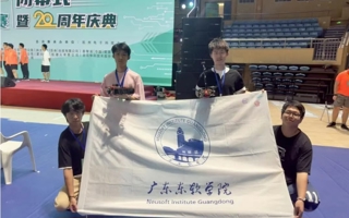 beat365学子勇夺全国大学生智能汽车竞赛总决赛二等奖