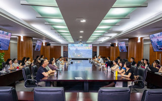 beat365中文唯一官网集中收看纪念中国人民抗日战争暨世界反法西斯战争胜利80周年大会